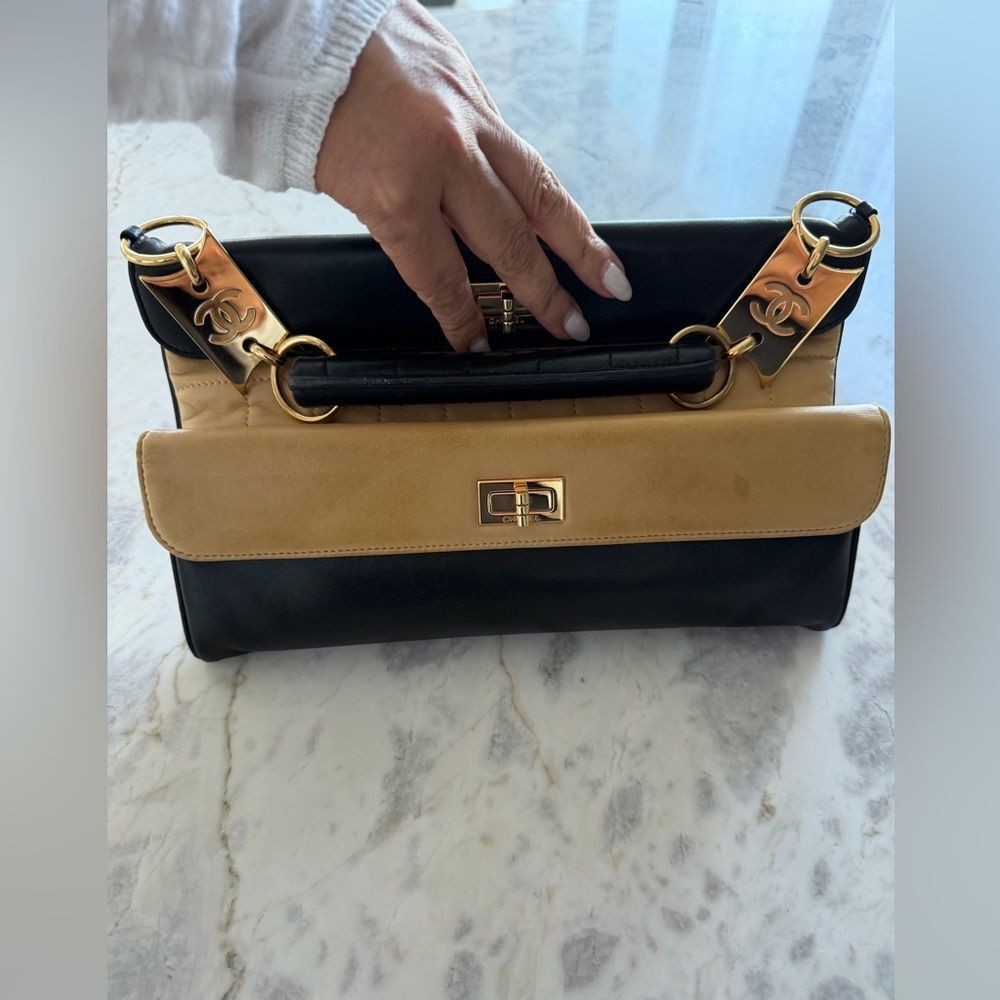 RARE ! CHANEL Black and Beige Double Flap Y2K Chocolate Bar Clutch